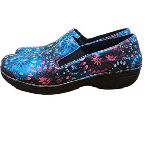 Spring Step FREESA Blue Multi Floral Professional Clogs Women's 7M Slip On Shoes